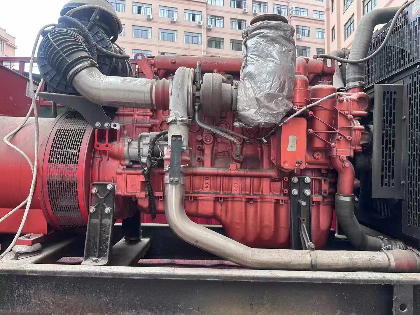 颍上如何选择适合 600kW 柴油发电机组的过载保护器？