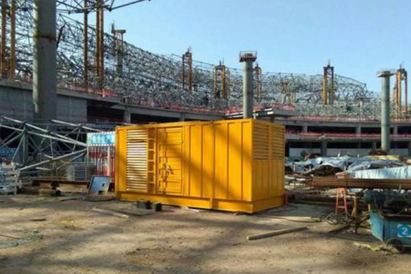 颍上发电机出租如何判断空气滤清器是否需要更换？